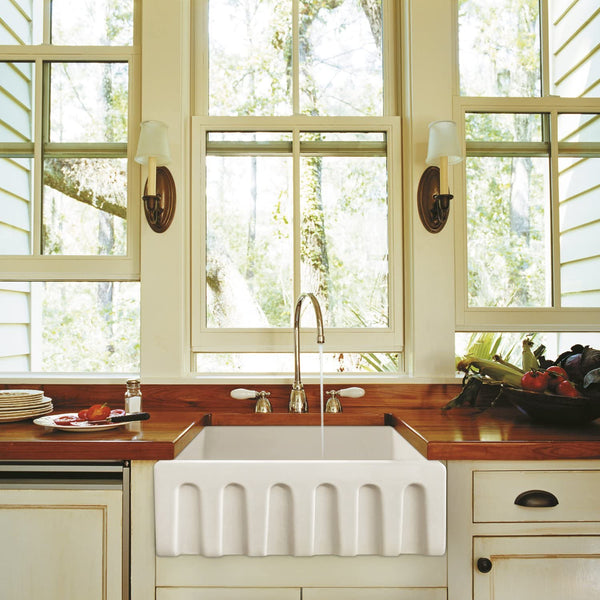 ZUHNE Ostia White Farmhouse Single Bowl Fireclay Kitchen Sink (30” Reversible Apron)