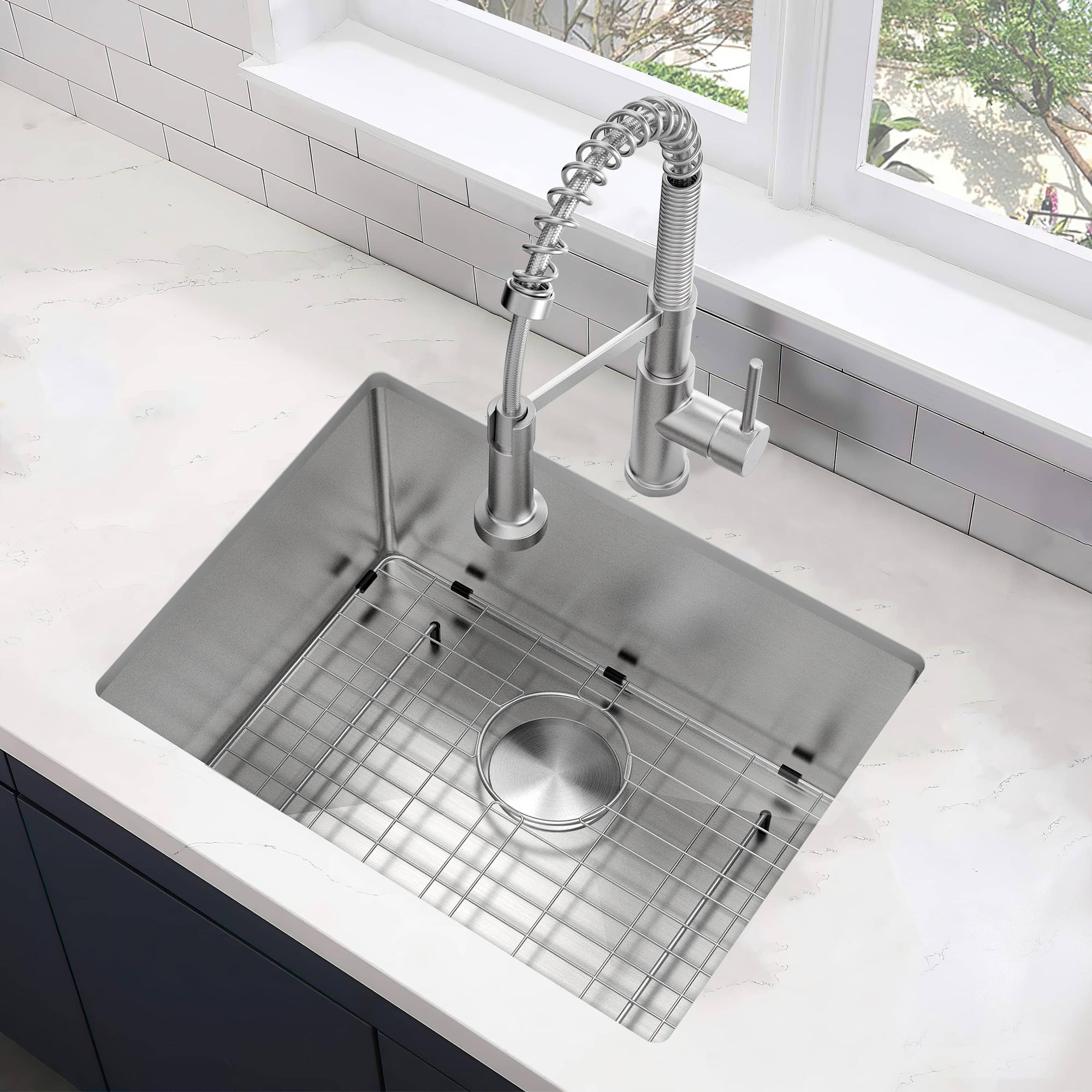 ZUHNE 16-Gauge Stainless Steel Undermount Kitchen Sink | Commercial Gr ...